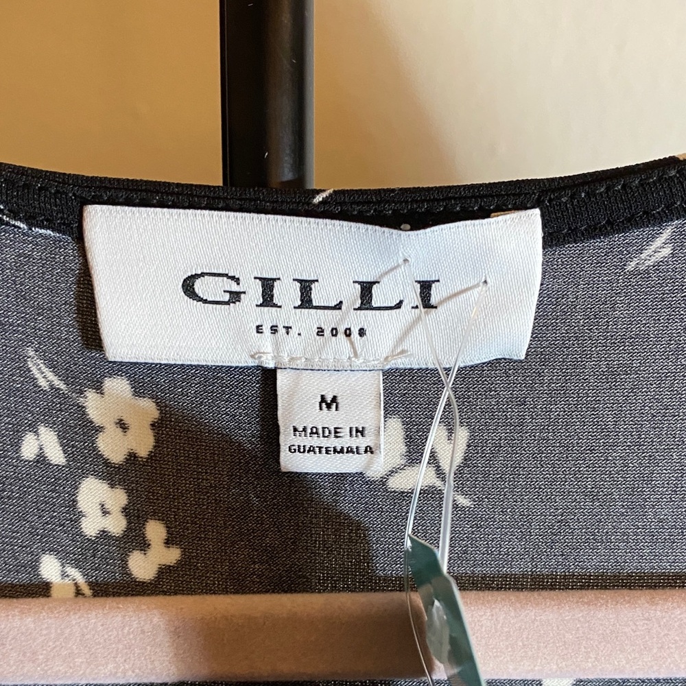 Gilli Navy Floral Maxi Dress - Picture 3 of 7